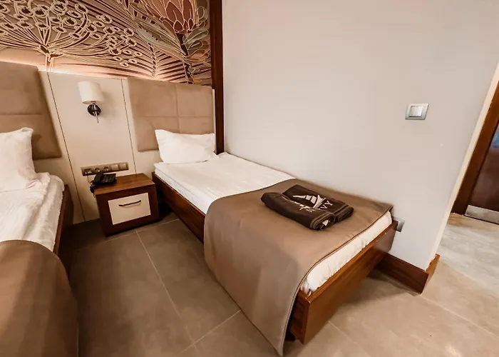 Ivy Sailing Hotel Ayvalı