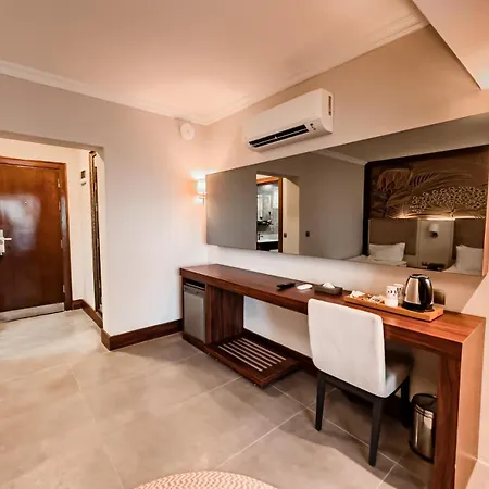 Ξενοδοχείο Ivy Sailing *